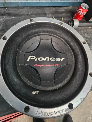 Altavoz Pioneer 12 y SPL 10
