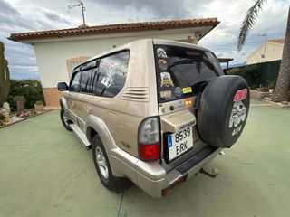 Toyota Land Cruiser 90 2001