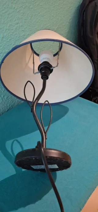 Lámpara de mesa metal y tela beige/negra