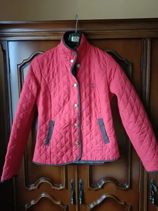 Chaqueta acolchada roja