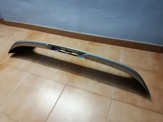 Alerón portón Ford Fiesta MK7