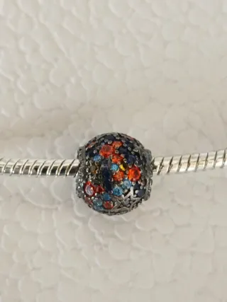 Charm Plata El Universo Multicolor