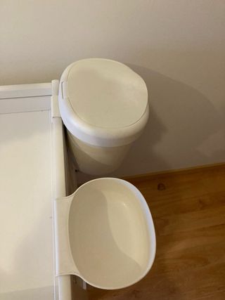 Cambiador Bebé IKEA con Accesorios
