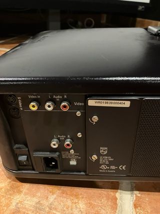 Proyector Philips Fellini 100