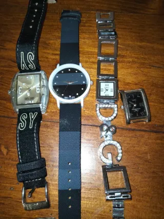 Set bigiotteria vintage e orologi