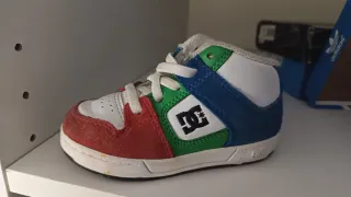 Sneakers DC Shoes Bambini Taglia 22