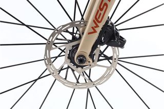 Megamo West AXS 12V (gravel) t.54 Reacondicionada