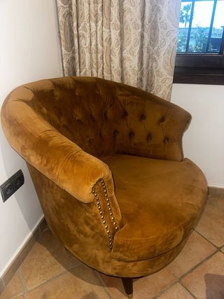 Sillón retro terciopelo marrón y dorado