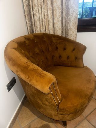 Sillón retro terciopelo marrón y dorado