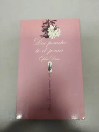 Deu pometes té el pomer (Spanish Edition)