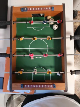 Futbolín de mesa pequeño