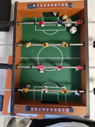 Futbolín de mesa pequeño