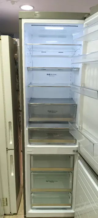 NEVERA L. G INOXIDABLE NO FROST ENERGÍA A+++