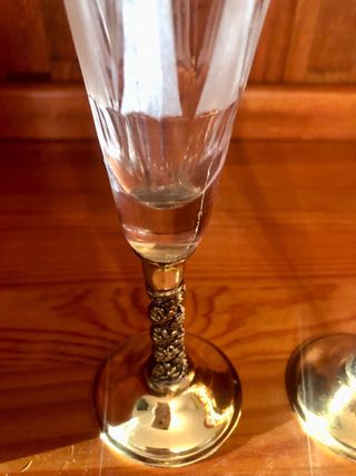 Estuche 2 Copas Cristal y Metal Dorado