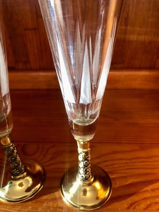 Estuche 2 Copas Cristal y Metal Dorado