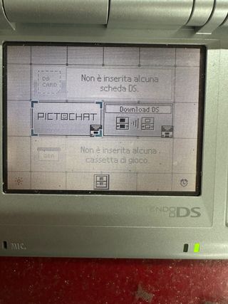 Nintendo DS Silver con scatolo e caricabatterie