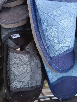 Pantofole uomo 45/46 blu nuove