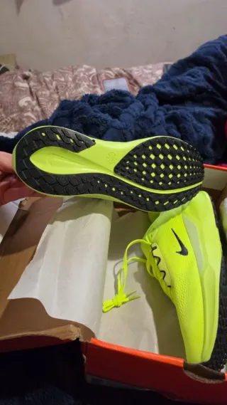 Nike Air Zoom Pegasus 41 Talla 43