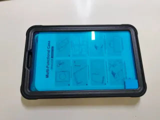 Funda Tablet A9 (8'7) con Sujeción Giratoria