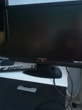 Monitor Hyundai Negro