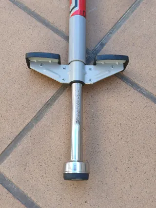 Saltador Pogo Stick Think Gizmos