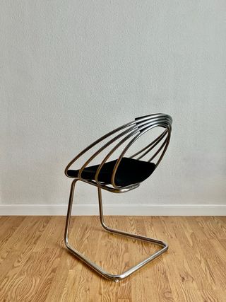 Sillas cantilever cromadas space age precio x unid