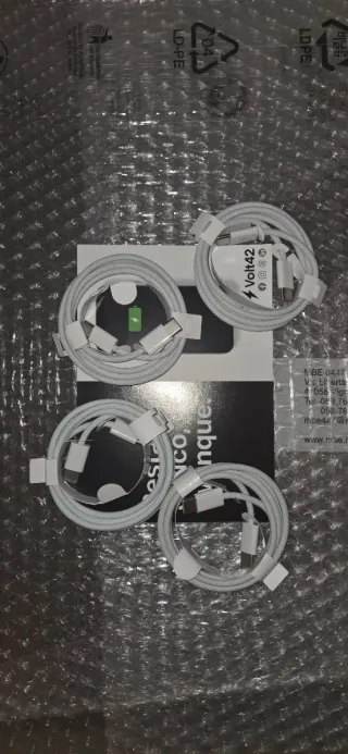 Lotto Stock 4x Cavo USB-C > USB-C Volt42