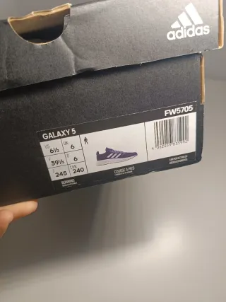 Zapatillas Adidas talla 39 – como nuevas