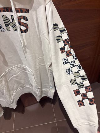 Sudadera Vans con capucha,color crema