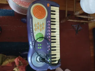 Tapete Gimnasio Bebé Piano y Móviles