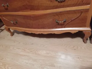 Cómoda antigua de madera (espejo opcional)