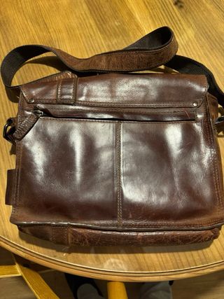 Bolso bandolera de piel marrón hombre