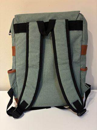 Mochila HASAGEI verde y marrón