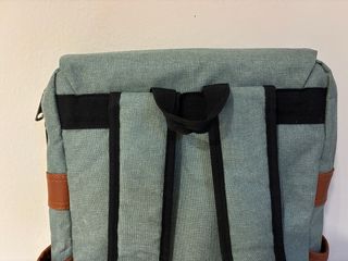 Mochila HASAGEI verde y marrón