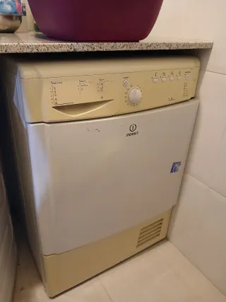 Secadora Indesit 7kg