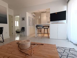 Piso en alquiler en Parque Ayala - Jardín de la Abadía - Huelín en Málaga