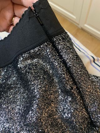 Falda Moschino L/40 lentejuelas