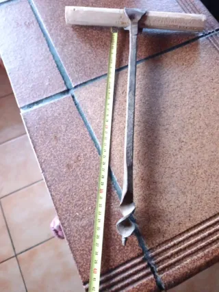 Barrena carpintero antigua