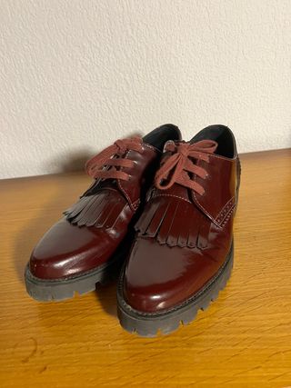 Zapatos charol granate mujer T40