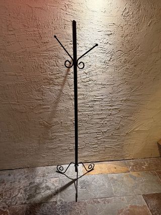Perchero de forja negro