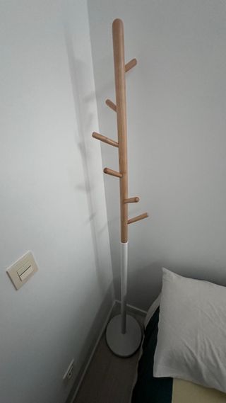 Perchero de pie madera y metal