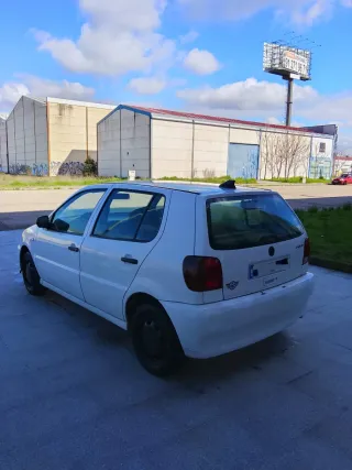Volkswagen Polo 2000