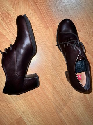 Zapatos Vialis Marrón Chocolate T39