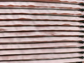 Lote de cremalleras salmón