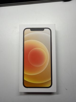 iPhone 12 blanco roto con caja todo ORIGINAL