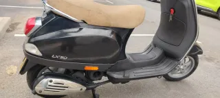 Vespa LX 50 4T Negra
