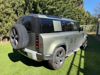 Land Rover Defender 2025