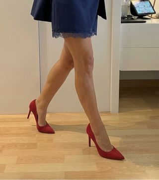 Zapatos de tacón rojos de ante número 39