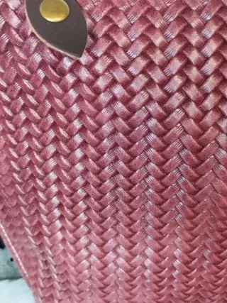 Bolso de  Piel efecto Trenzado color Burdeos