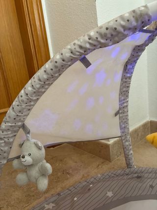 Gimnasio actividades bebé Chicco